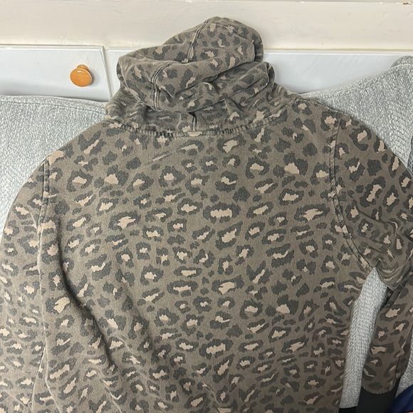 Vintage Cheetah Print Fox Racing Hoodie - Picture 3 of 4